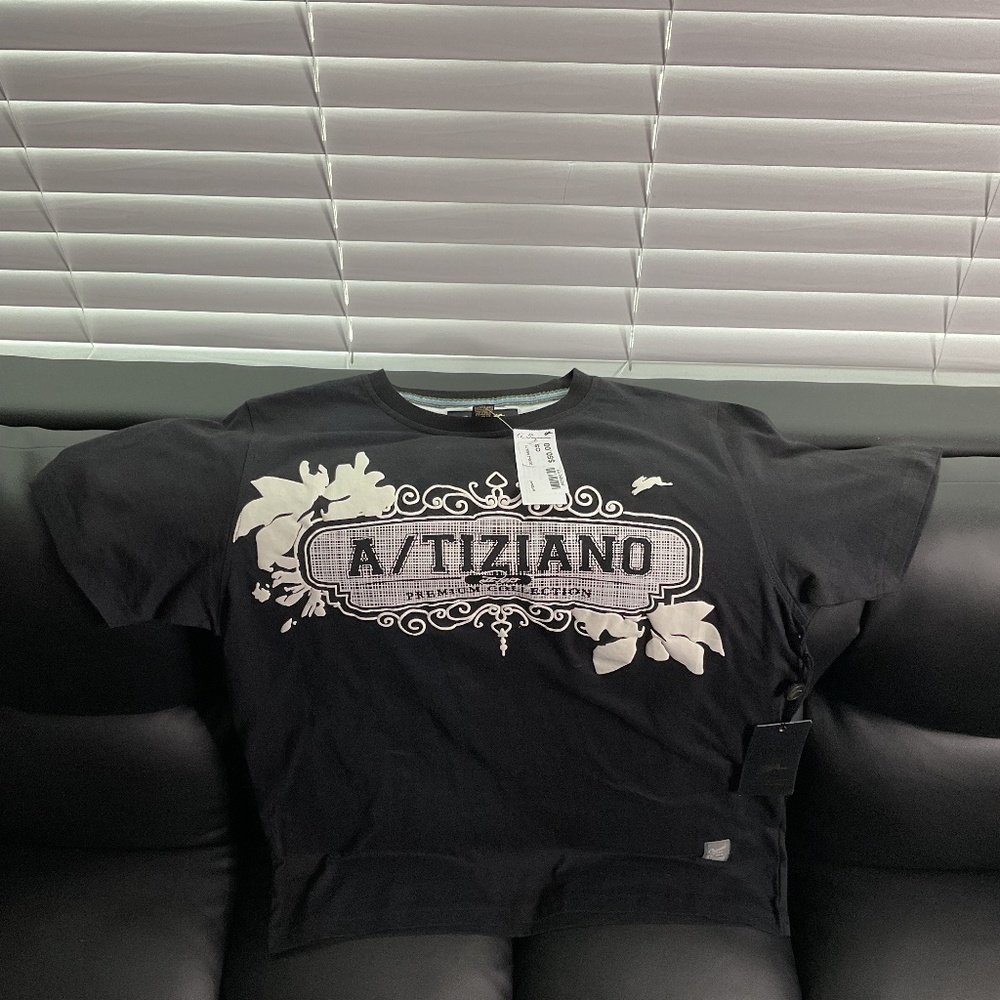 A.Tiziano MIAMI GRAPHIC PRINT MENTEE SIZE MEDIUM NEW WITH TAGS